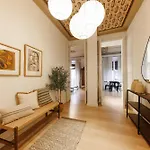 Bravissimo Placa Del Vi, Authentic Historic Apartment