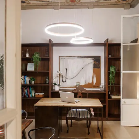 Bravissimo Placa Del Vi, Authentic Historic Жерона