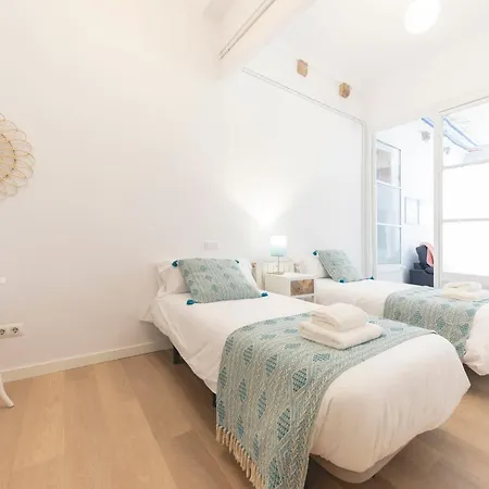 Bravissimo Placa Del Vi, Authentic Historic Apartment Girona