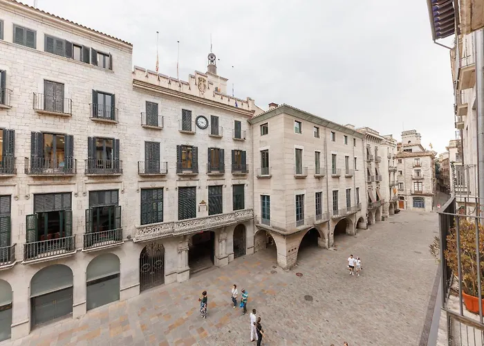 Bravissimo Placa Del Vi, Authentic Historic Апартаменти